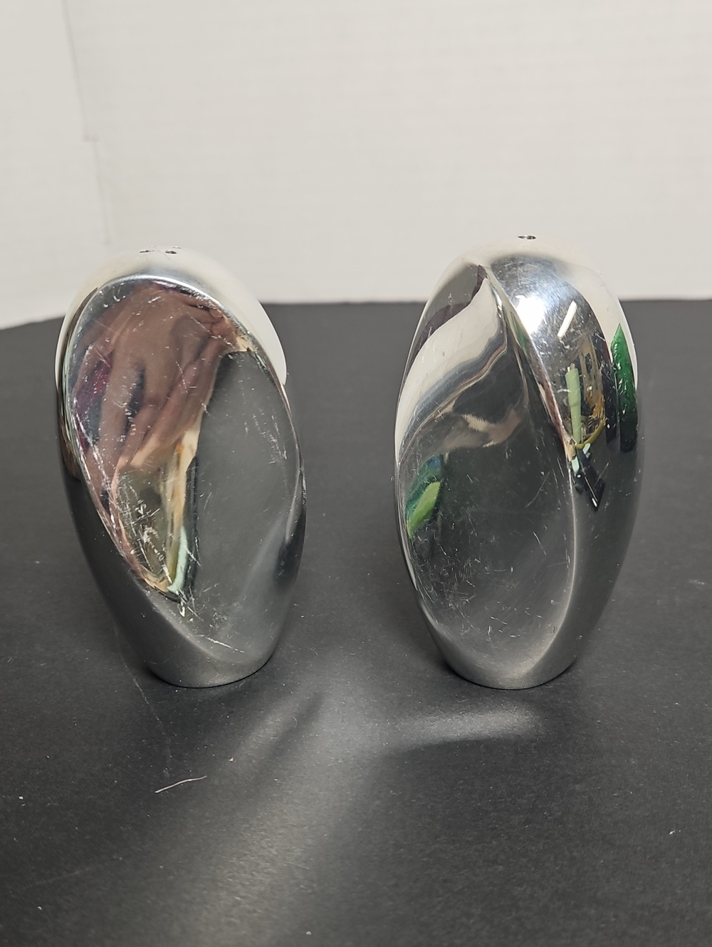 Nambé "Twist" Salt & Pepper Shaker Set (Model #6227)